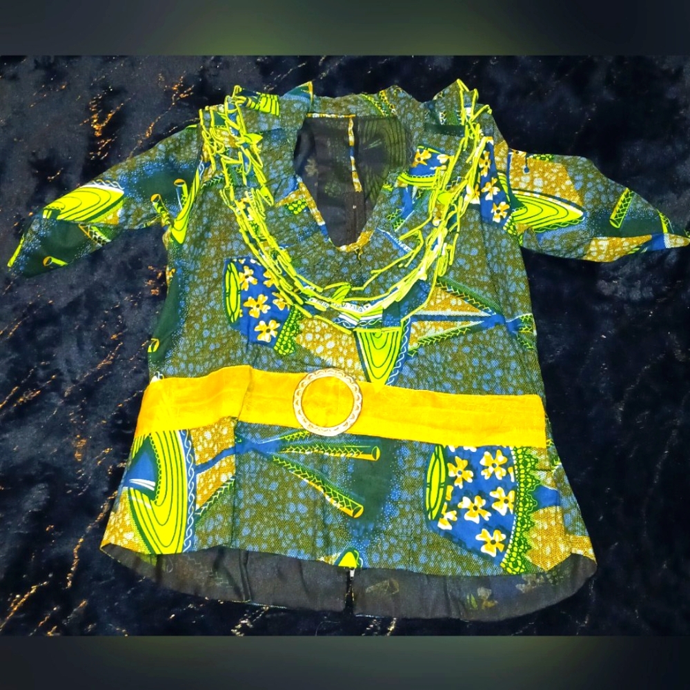 NWT-✨️ This 3 Piece Authentic Handmade African Garmet Comes With A Head Wrap💛